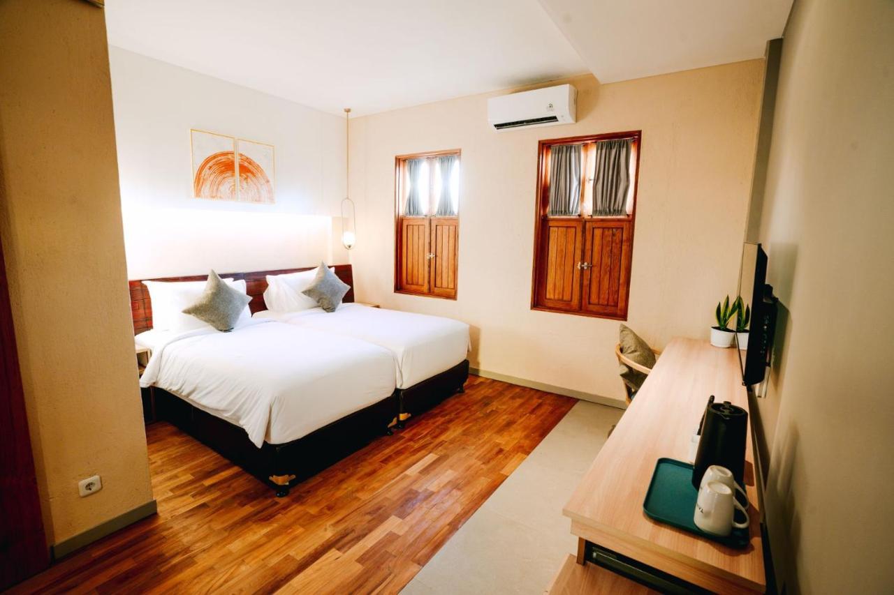 Tanaga Coliving Hotel Семиняк Екстериор снимка
