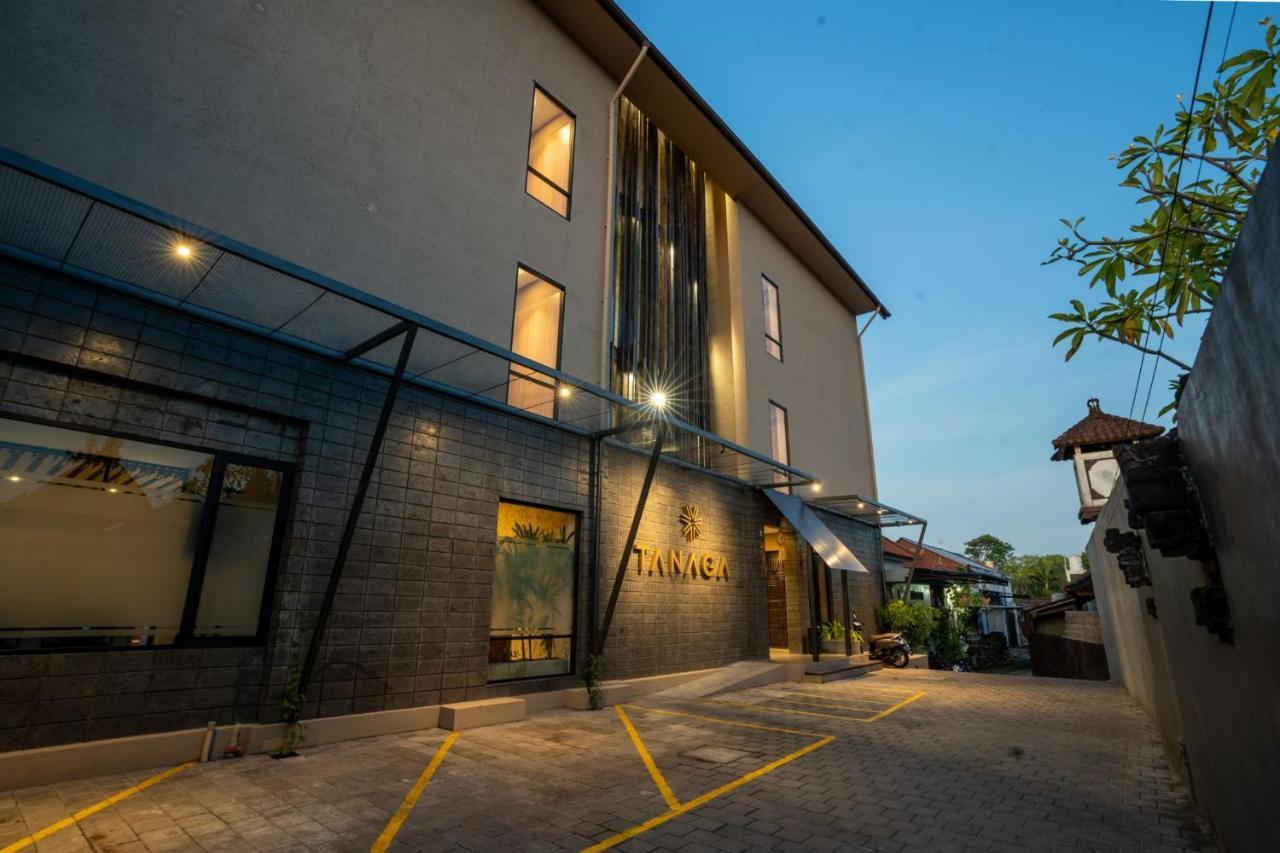 Tanaga Coliving Hotel Семиняк Екстериор снимка