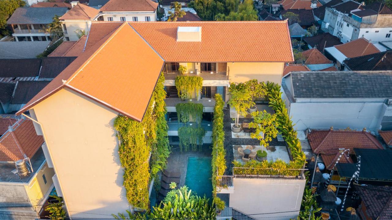 Tanaga Coliving Hotel Семиняк Екстериор снимка