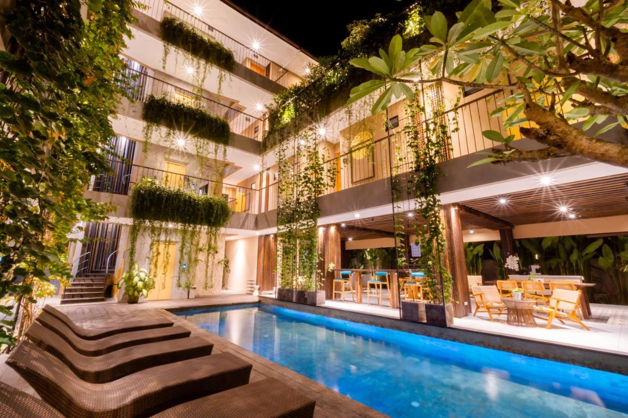 Tanaga Coliving Hotel Семиняк Екстериор снимка