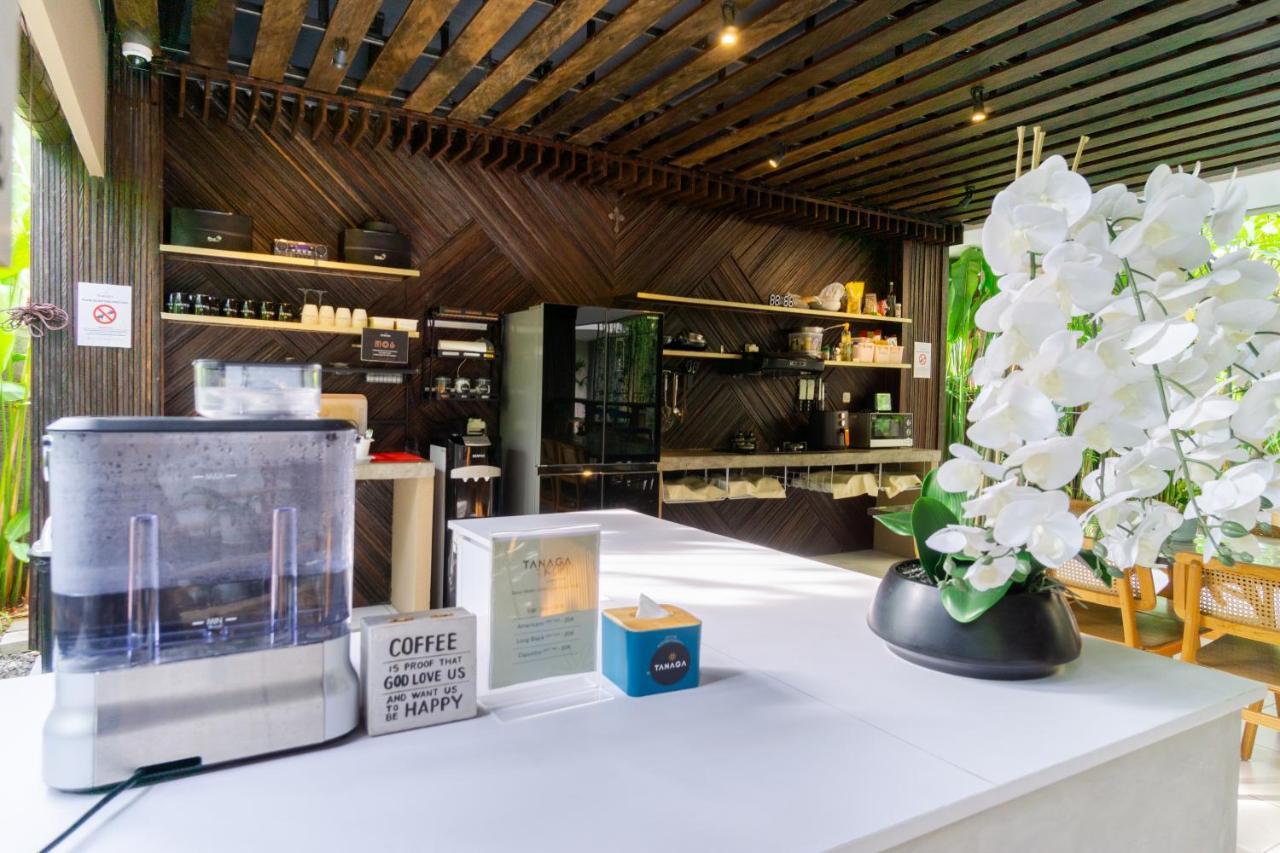 Tanaga Coliving Hotel Семиняк Екстериор снимка