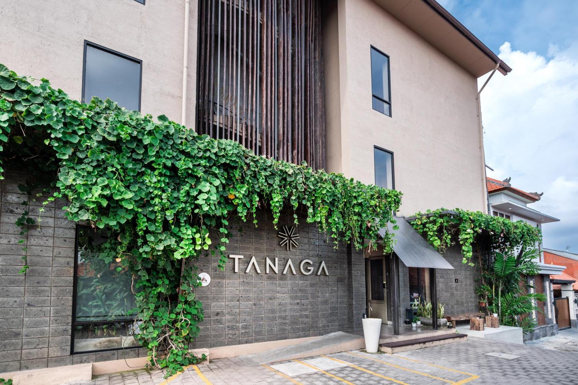 Tanaga Coliving Hotel Семиняк Екстериор снимка